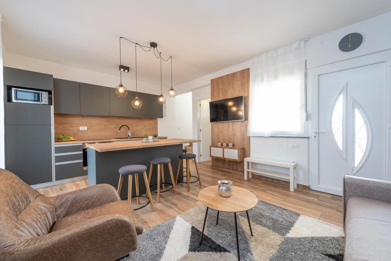 Luxury Apartments - La Vir 3 & 4 Exteriér fotografie